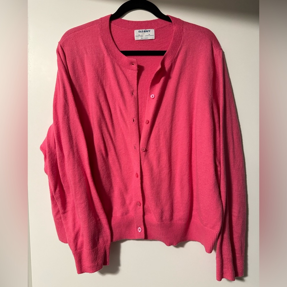 Cropped knit cardigan